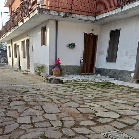Il Cortile Dei 3 Camera Matrimoniale Gallarate Luaran gambar
